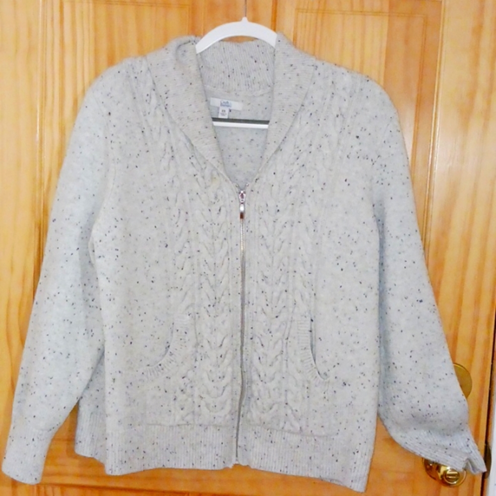 Croft & Barrow XXL Sweater Light Gray With Black Specks.pockets Zippered.